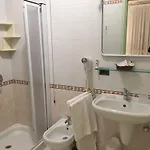Busa ホテル