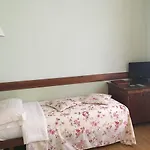 Busa ホテル