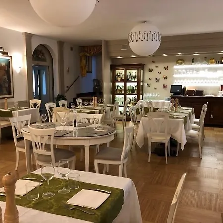 Hotel Busa 3*